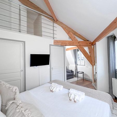 St Michel Apartment ปารีส ภายนอก รูปภาพ