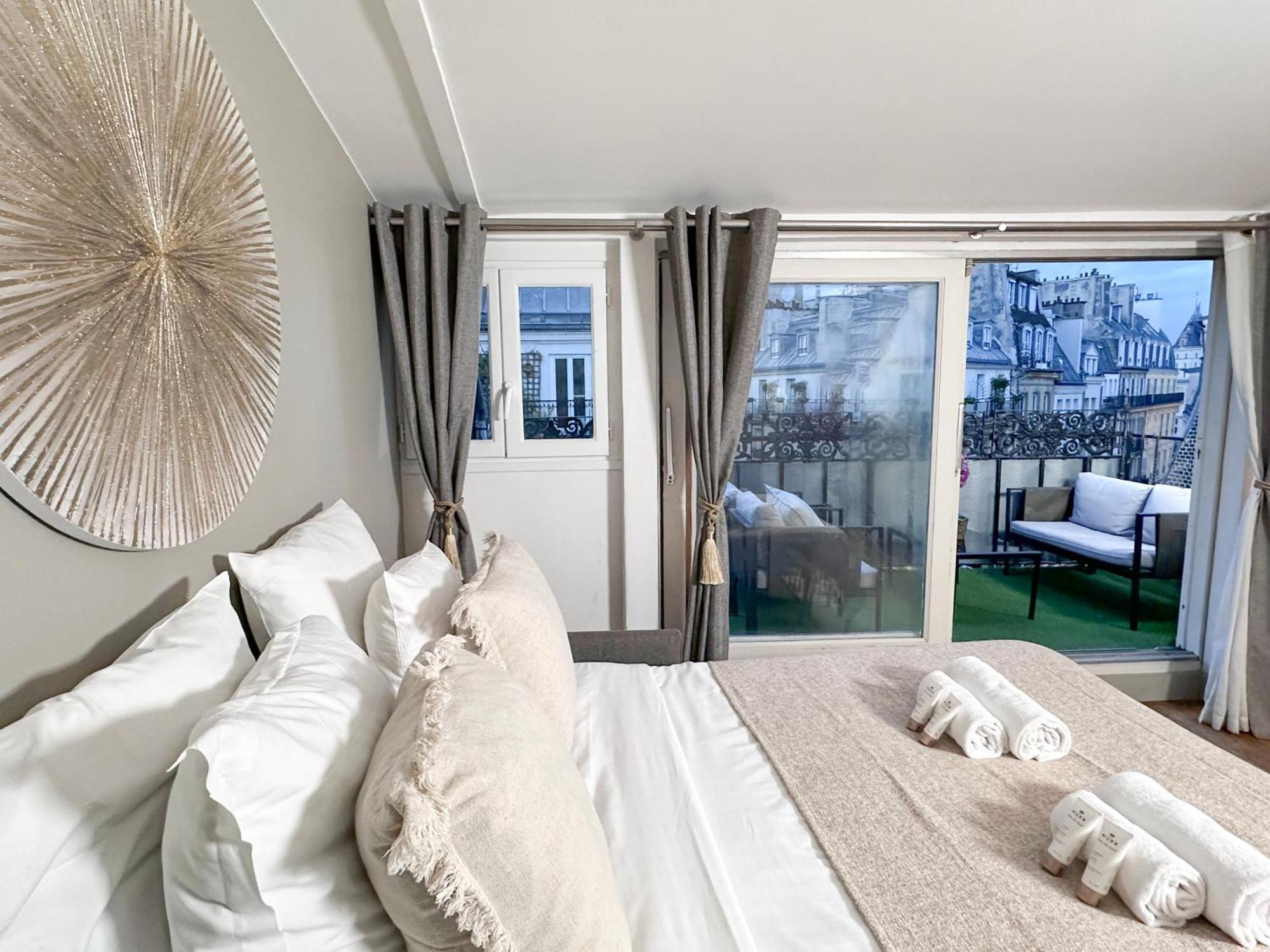 St Michel Apartment ปารีส ภายนอก รูปภาพ