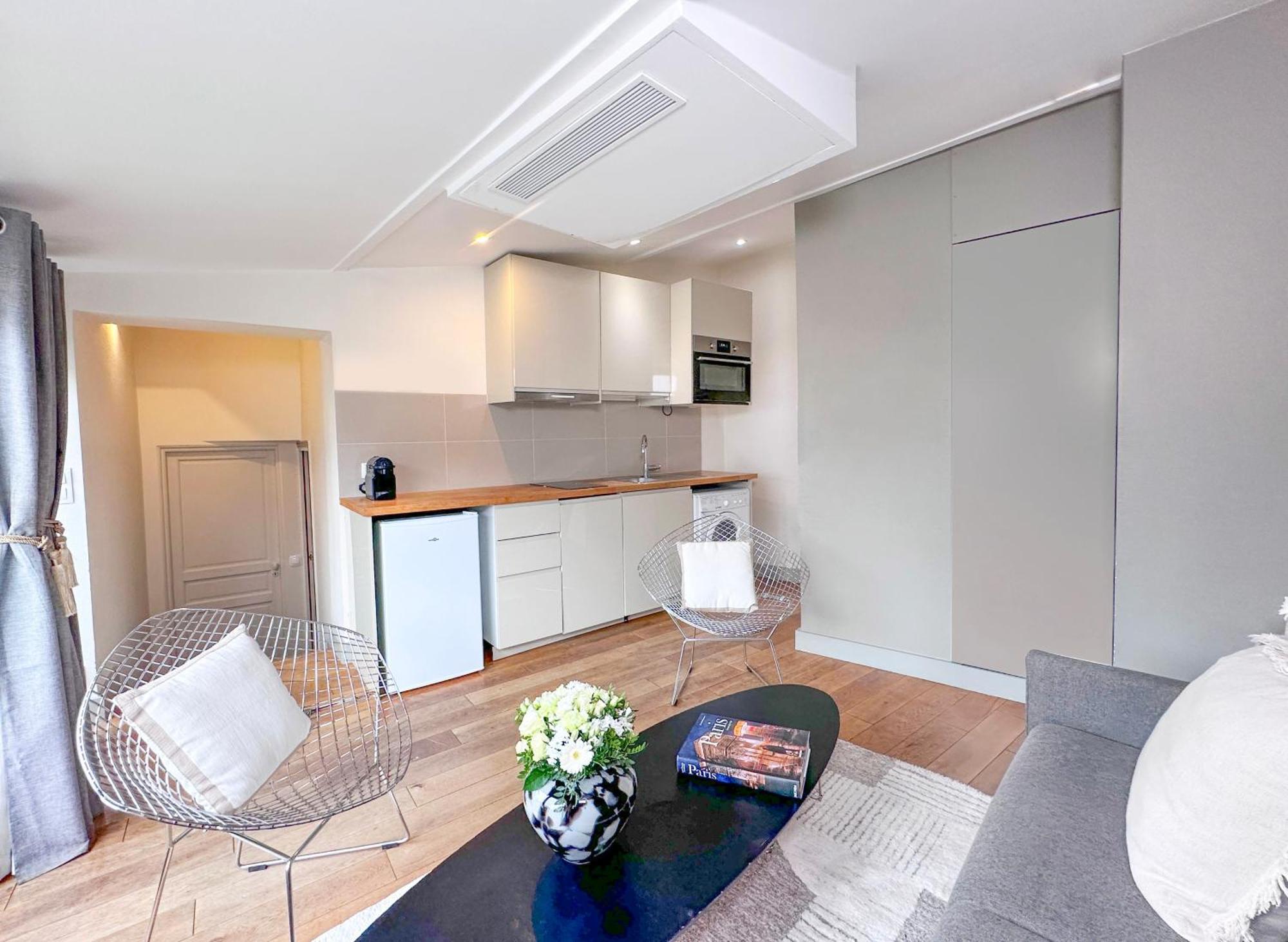 St Michel Apartment ปารีส ภายนอก รูปภาพ