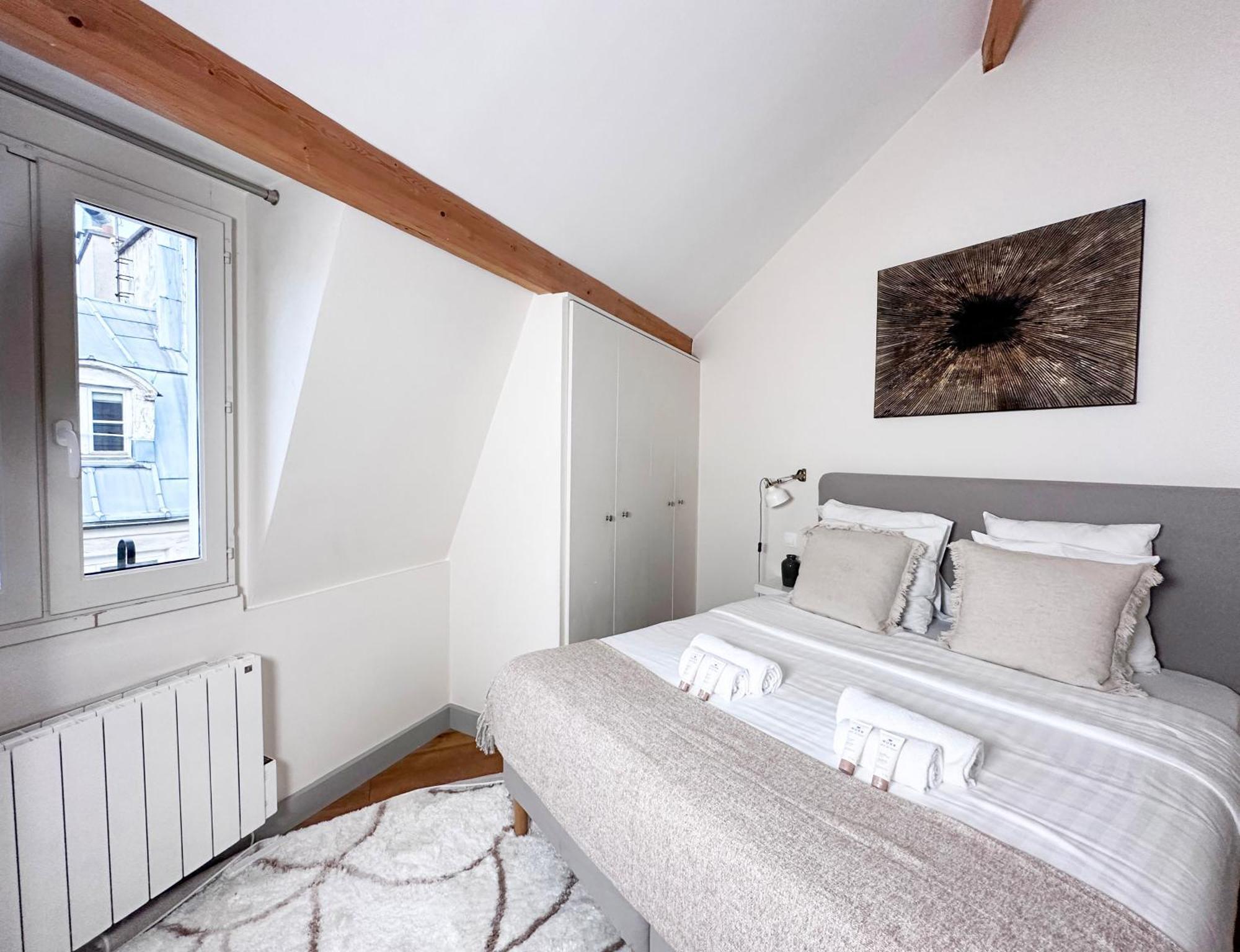 St Michel Apartment ปารีส ภายนอก รูปภาพ