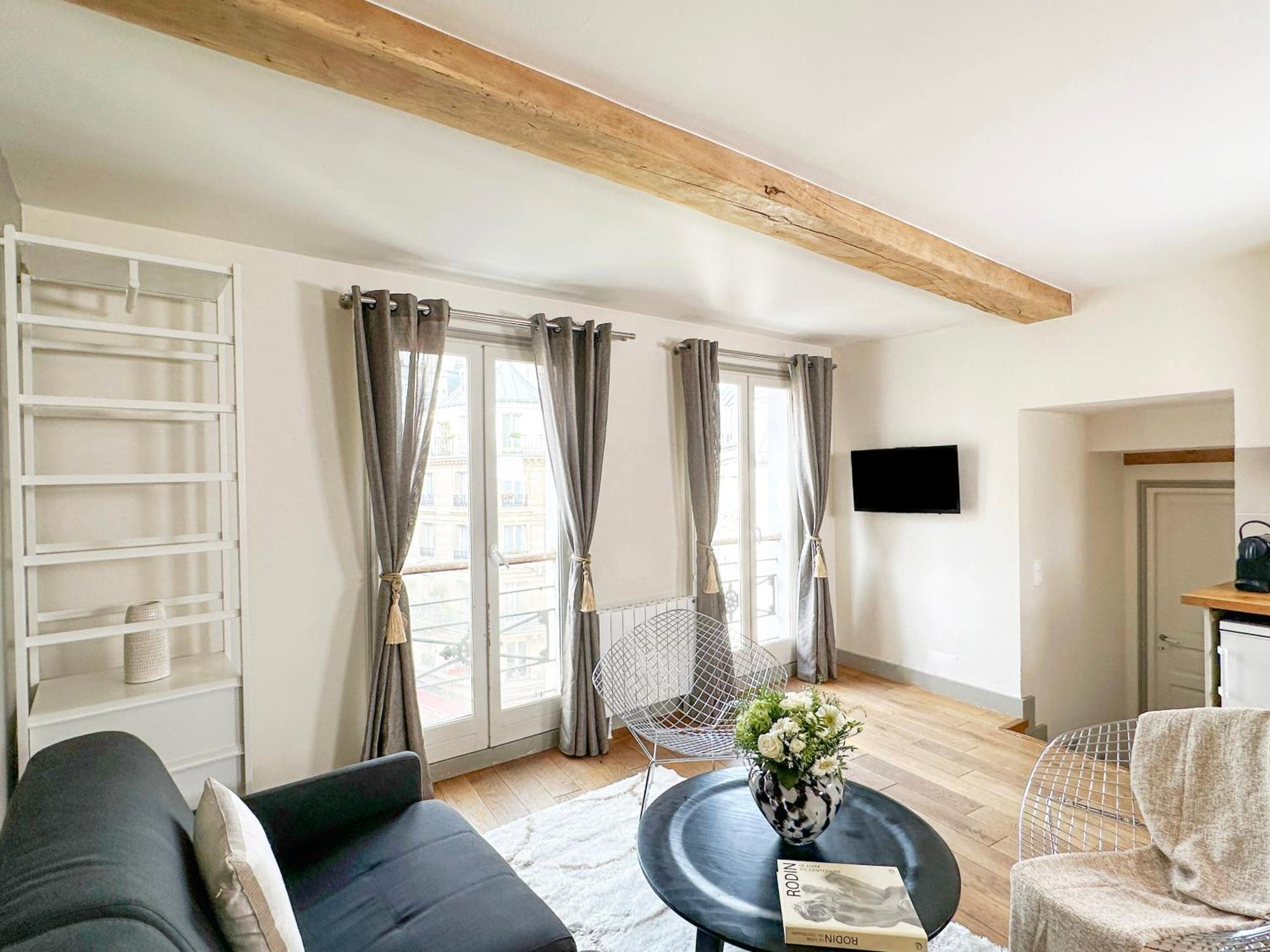 St Michel Apartment ปารีส ภายนอก รูปภาพ
